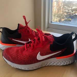 Nike odyssey react red sz 9.5